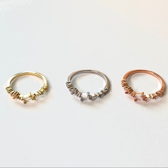 Grand Baguette Marquise Crystal Dainty SILVER Ring - Picture 5 of 5